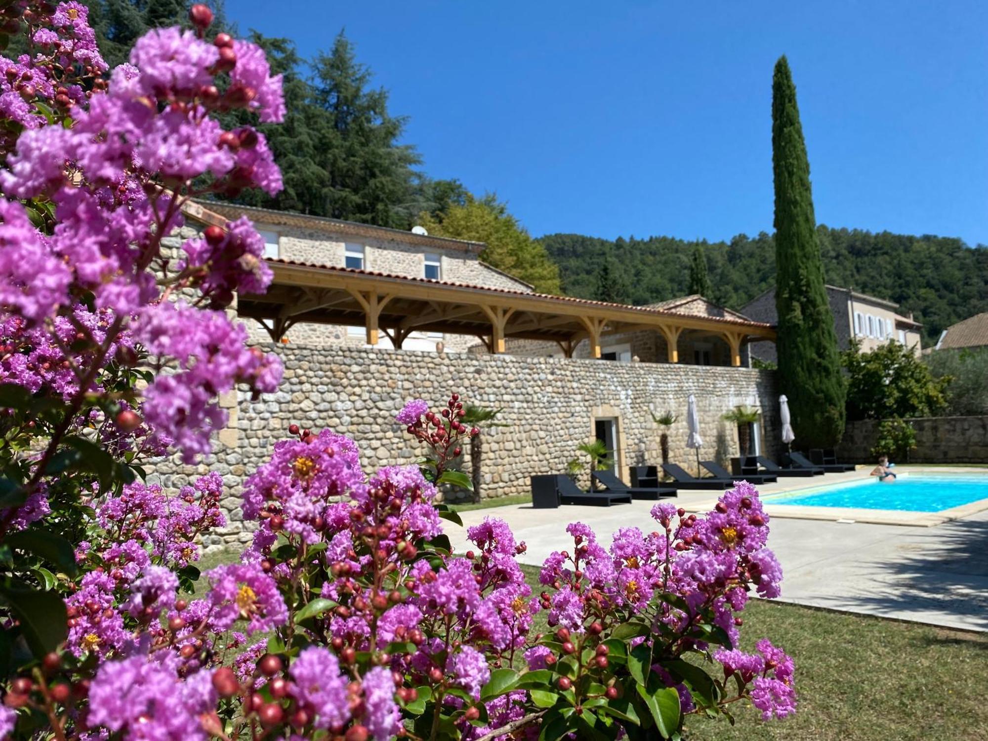 Domaine Les Buis Saint-Fortunat-sur-Eyrieux Exterior foto